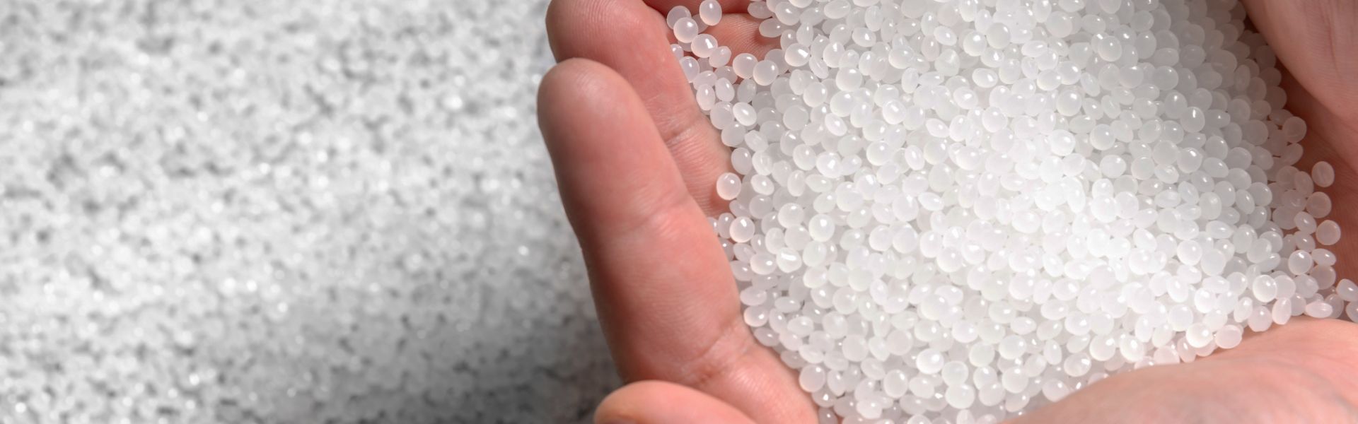 Polyethylene Wax Properties: Melting Point, Density & Uses Guide